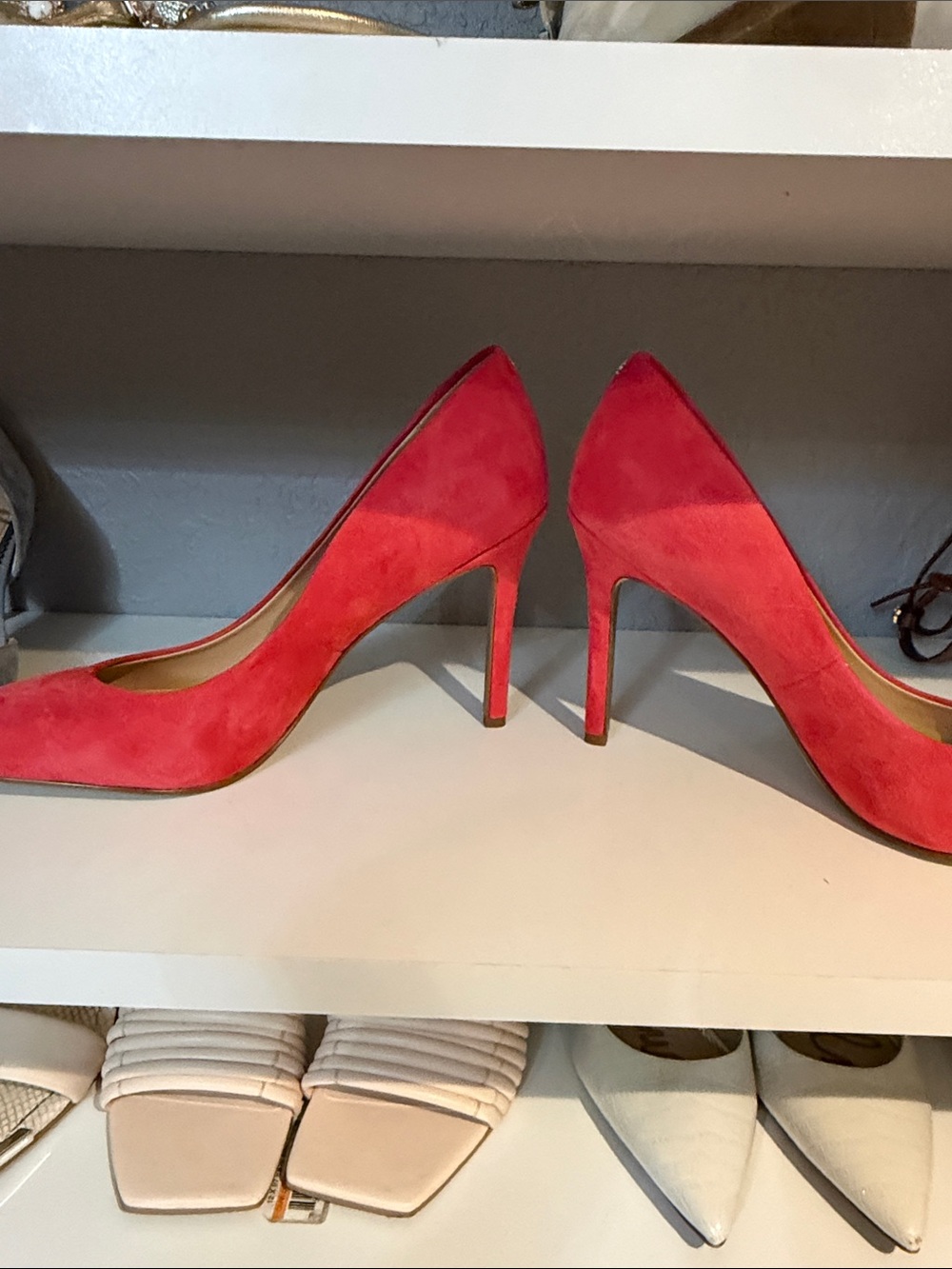 Women's Coral Suede Pointed-Toe Stiletto Pumps - Picture 5 of 8